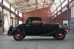 Ford V8 DeLuxe 3-Window Coupe 1933 года